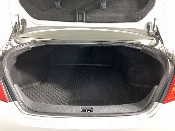 NISSAN Teana 2.5, 2010 года, Вариатор, Серебристый