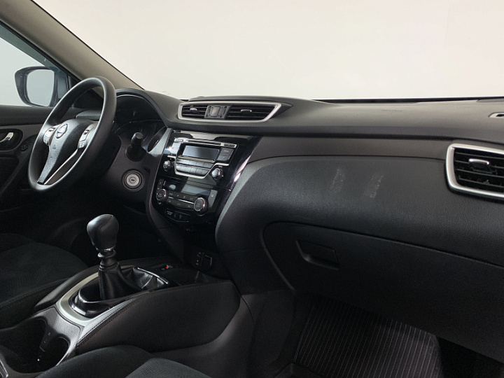NISSAN X-Trail 2, 2017 года, Механика, ЧЕРНЫЙ