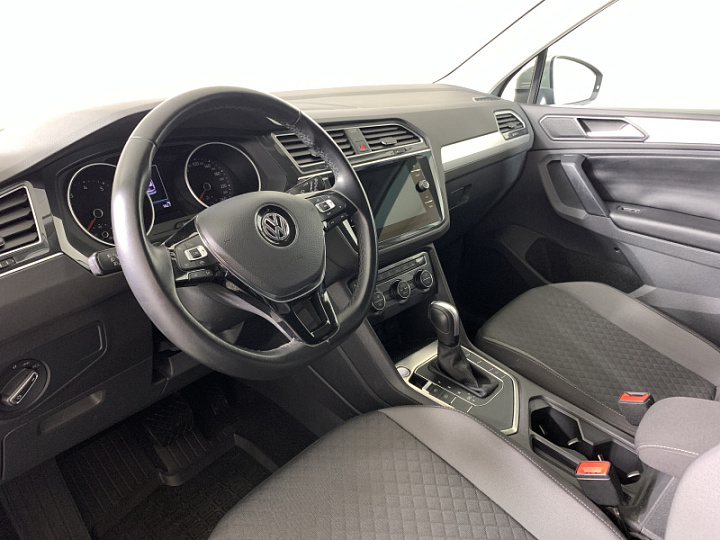 VOLKSWAGEN Tiguan 1.4, 2020 года, Робот, СЕРЫЙ