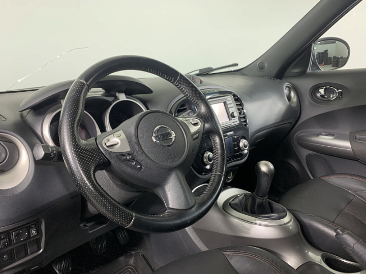 NISSAN Juke 1.6, 2010 года, Механика, ЧЕРНЫЙ