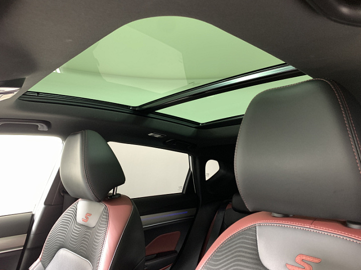 GEELY Coolray 1.5, 2021 года, Робот, БЕЛЫЙ