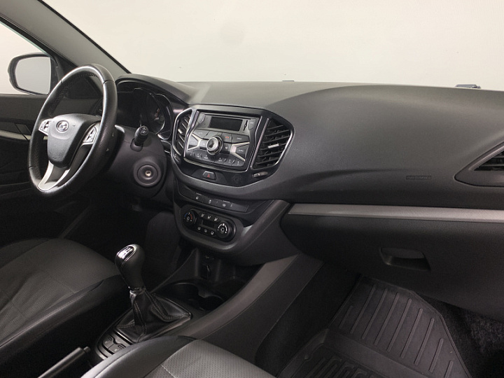 Lada Vesta 1.6, 2020 года, Механика, СЕРЫЙ
