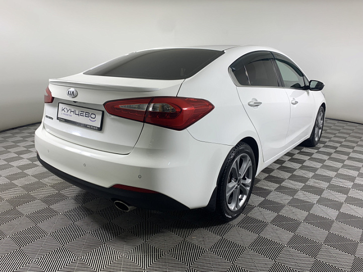 KIA Cerato 2, 2014 года, Автоматическая, БЕЛЫЙ