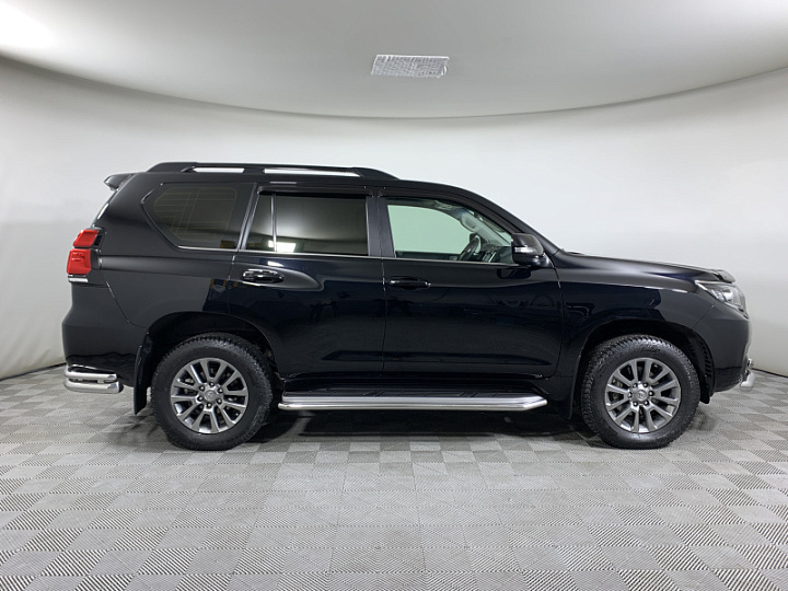 TOYOTA Land Cruiser Prado 2.8, 2018 года, Автоматическая, ЧЕРНЫЙ