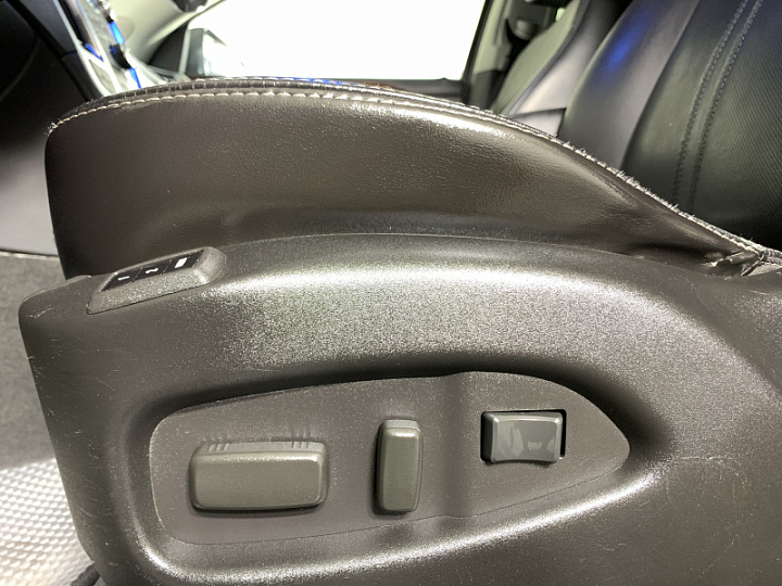 Cadillac SRX 3, 2012 года, Автоматическая, Серый