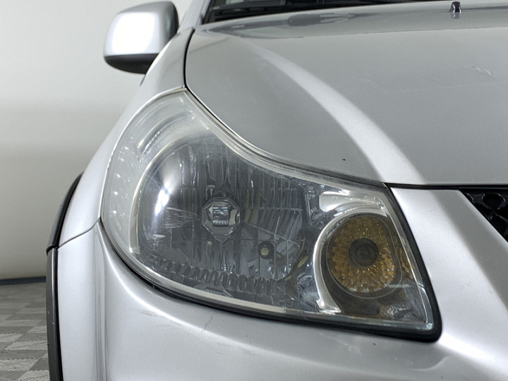 SUZUKI SX4 1.6, 2013 года, Механика, Серебристый