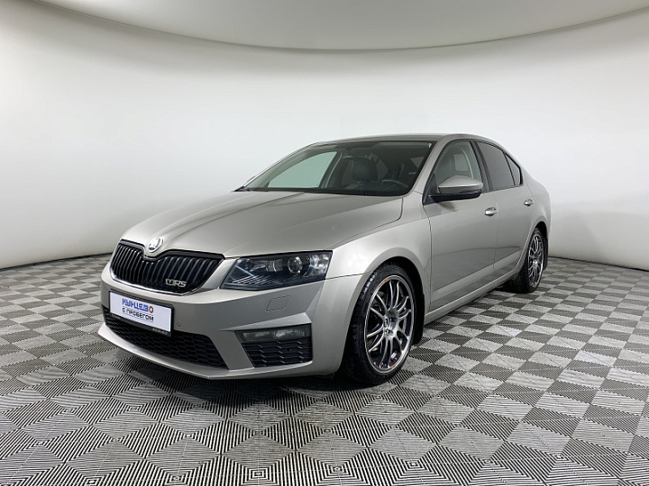 SKODA Octavia 1.8, 2013 года, Робот, БЕЖЕВЫЙ
