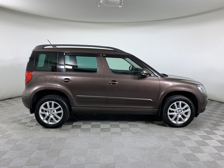 SKODA Yeti 1.8, 2017 года, Робот, КОРИЧНЕВЫЙ