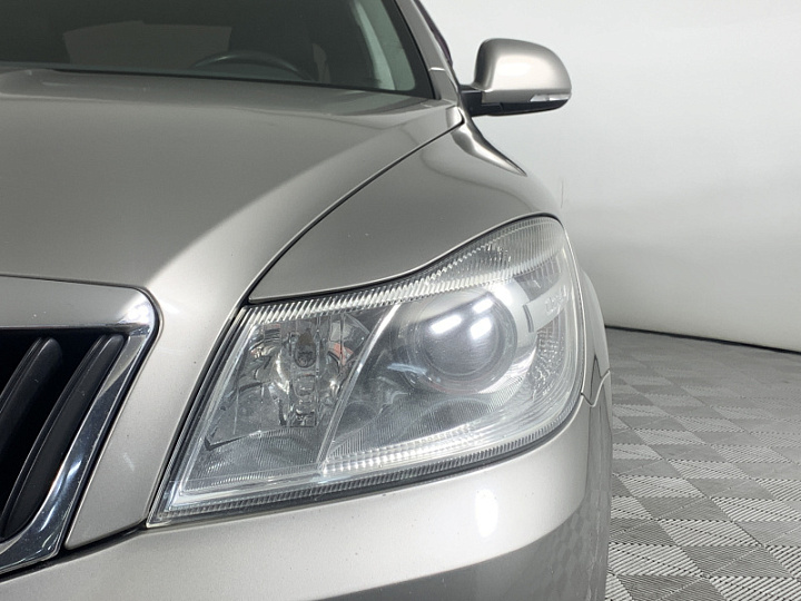 SKODA Octavia 1.4, 2011 года, Механика, СЕРЫЙ