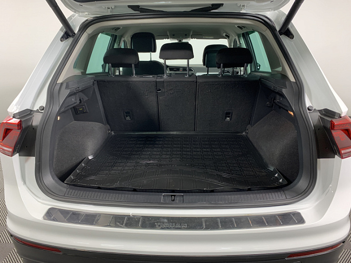 VOLKSWAGEN Tiguan 1.4, 2017 года, Робот, БЕЛЫЙ