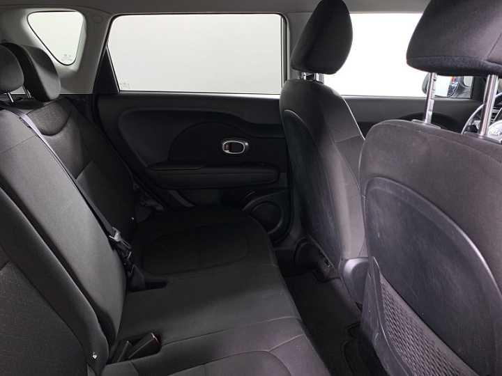 KIA Soul 1.6, 2016 года, Автоматическая, БЕЛЫЙ