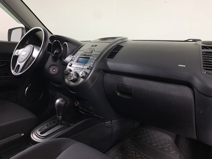 KIA Soul 1.6, 2010 года, Автоматическая, Серый