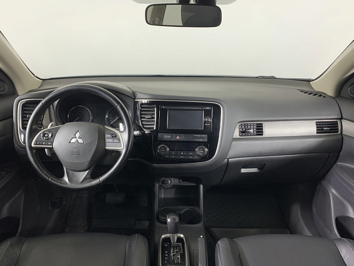 MITSUBISHI Outlander 2.4, 2013 года, Вариатор, БЕЛЫЙ