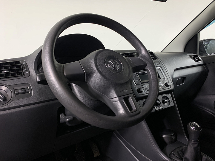 VOLKSWAGEN Polo 1.6, 2015 года, Механика, БЕЛЫЙ
