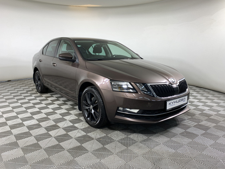 SKODA Octavia 1.4, 2018 года, Автоматическая, КОРИЧНЕВЫЙ
