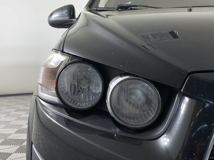 Chevrolet Aveo 1.6, 2012 года, Механика, Черный