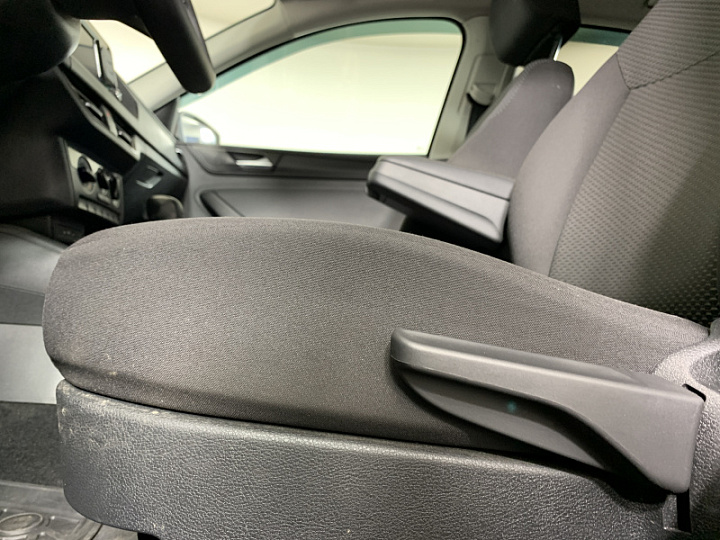 VOLKSWAGEN Polo 1.6, 2020 года, Автоматическая, КРАСНЫЙ