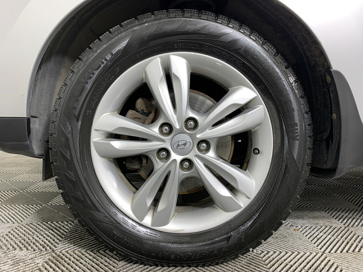 HYUNDAI ix35 2, 2012 года, Автоматическая, Серебристый