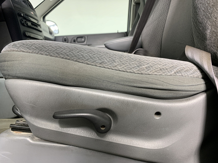 DODGE Caravan 2.4, 2004 года, Автоматическая, Серо-голубой