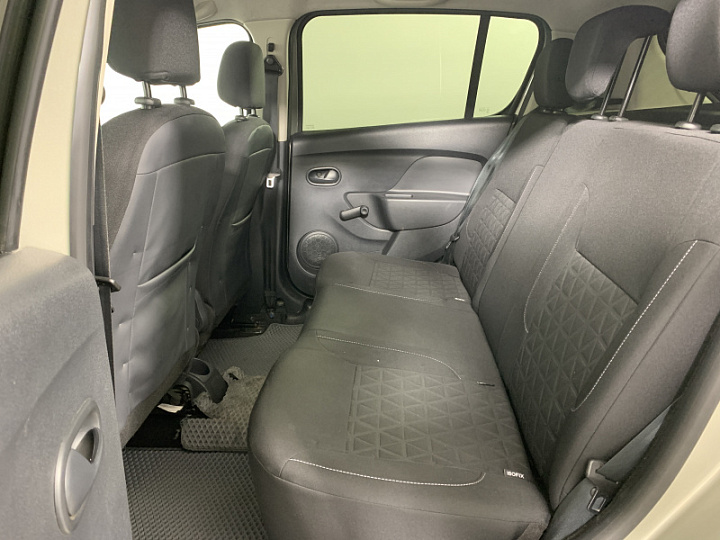 RENAULT Sandero Stepway 1.6, 2015 года, Механика, БЕЖЕВЫЙ