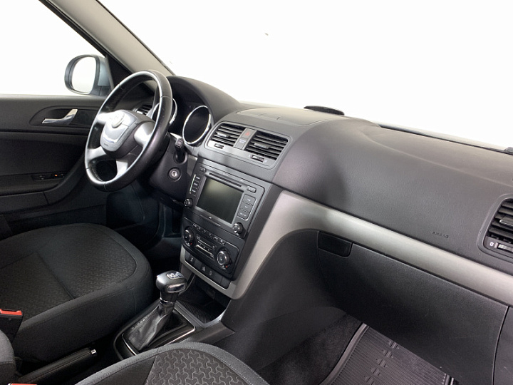SKODA Yeti 1.8, 2012 года, Робот, СЕРЫЙ