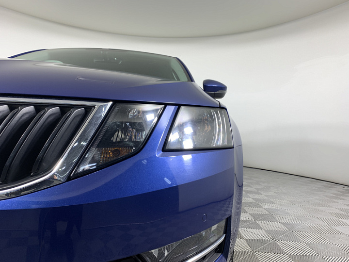 SKODA Octavia 1.8, 2020 года, Робот, Бронзовый