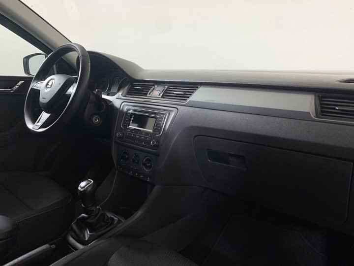 Skoda Rapid 1.6, 2014 года, Механика, ТЕМНО-СИНИЙ