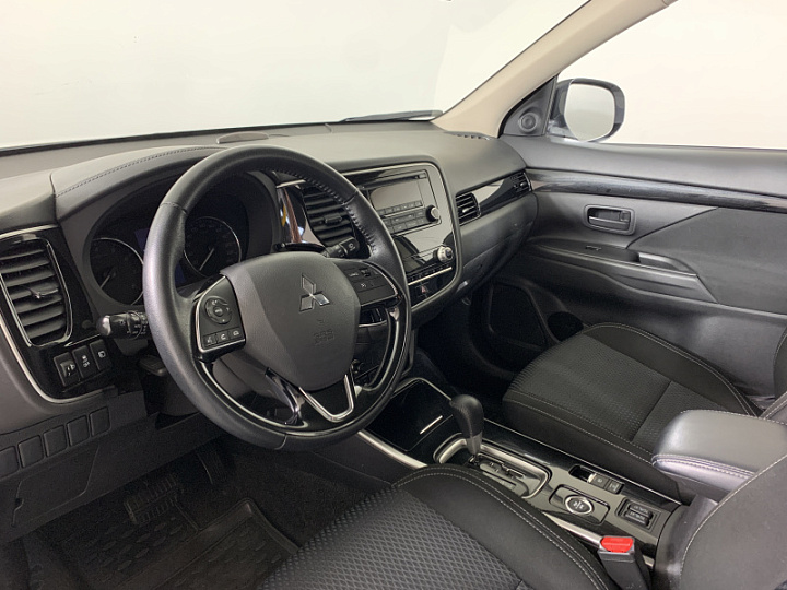 MITSUBISHI Outlander 2, 2021 года, Вариатор, БЕЛЫЙ