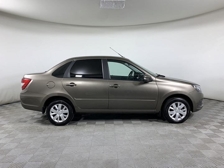 Lada Granta 1.6, 2024 года, Механика, КОРИЧНЕВЫЙ