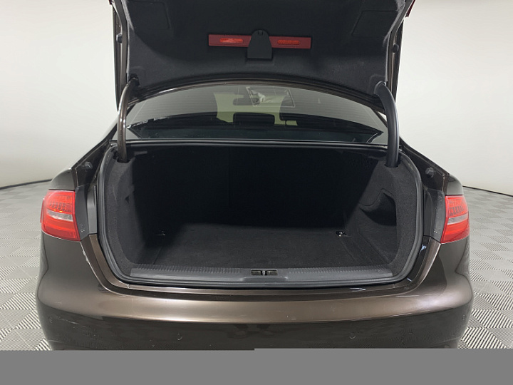 AUDI A4 1.8, 2013 года, Вариатор, КОРИЧНЕВЫЙ