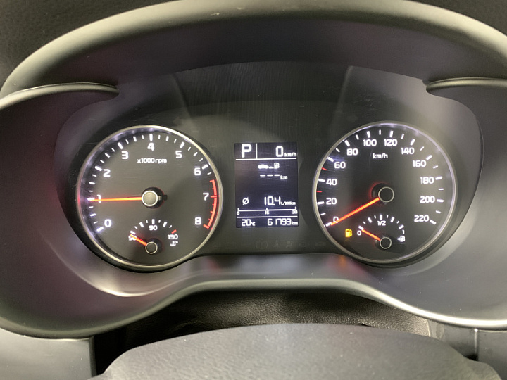 KIA Rio 1.6, 2018 года, Автоматическая, БЕЛЫЙ