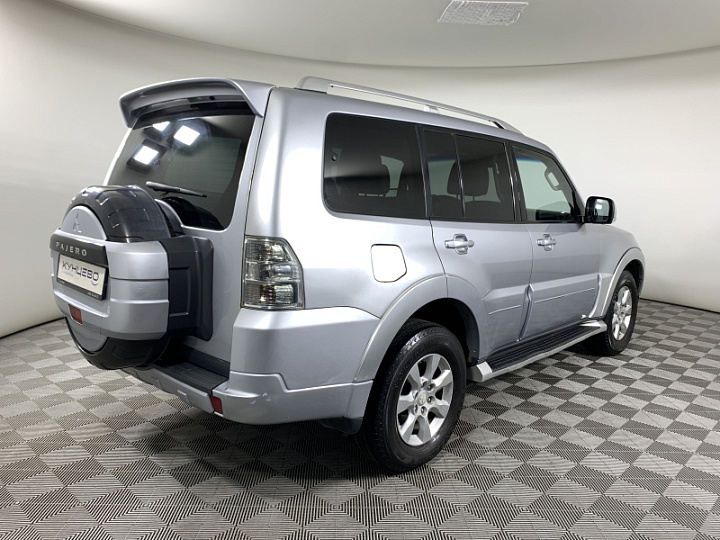 MITSUBISHI Pajero 3, 2011 года, Автоматическая, Серебристый