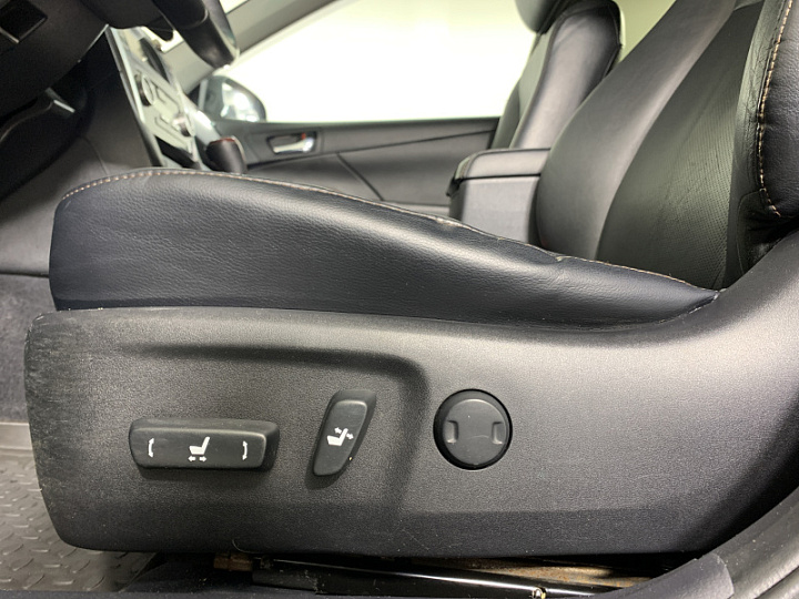 TOYOTA Camry 2.5, 2014 года, Автоматическая, Черный металлик