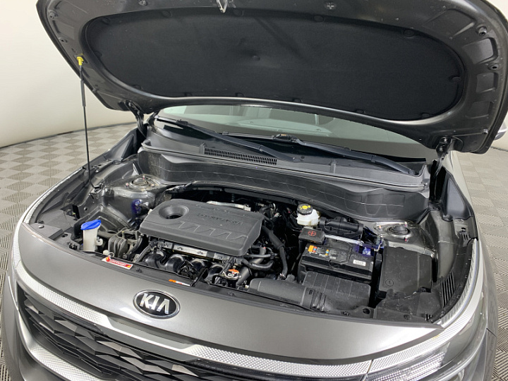 KIA Seltos 1.6, 2021 года, Автоматическая, СЕРЫЙ