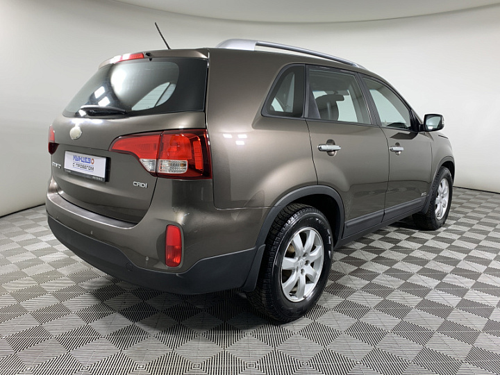 KIA Sorento 2.2, 2014 года, Автоматическая, БЕЖЕВЫЙ