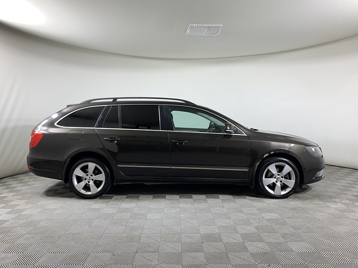 SKODA Superb 1.8, 2014 года, Робот, КОРИЧНЕВЫЙ