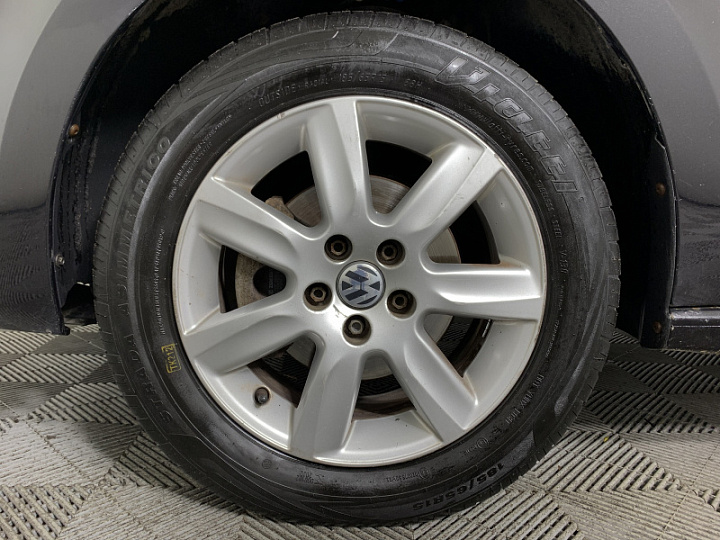 Volkswagen Polo 1.6, 2012 года, Автоматическая, ЧЕРНЫЙ