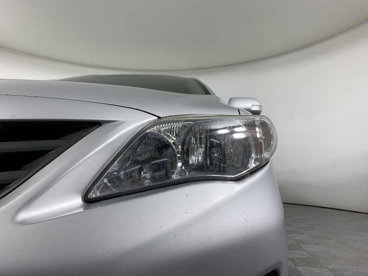 TOYOTA Corolla 1.6, 2011 года, Автоматическая, СЕРЫЙ