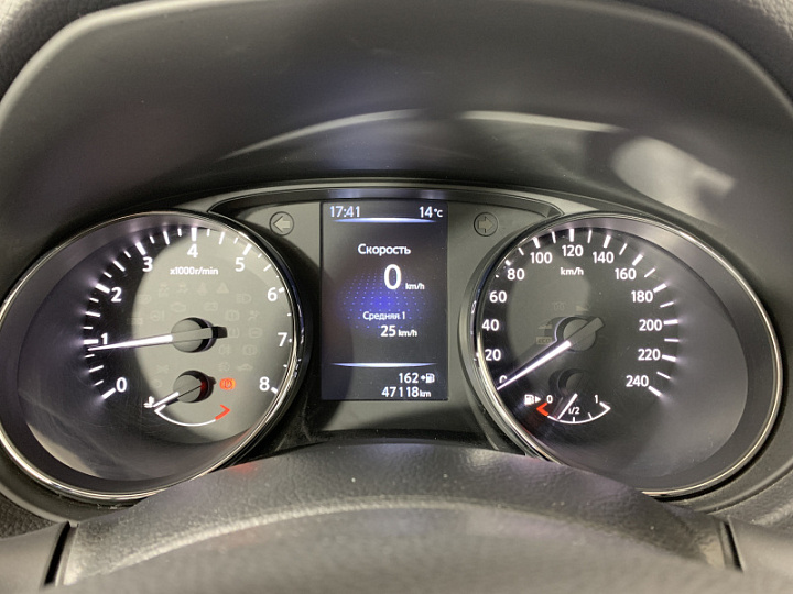 NISSAN Qashqai 1.2, 2014 года, Механика, ЧЕРНЫЙ