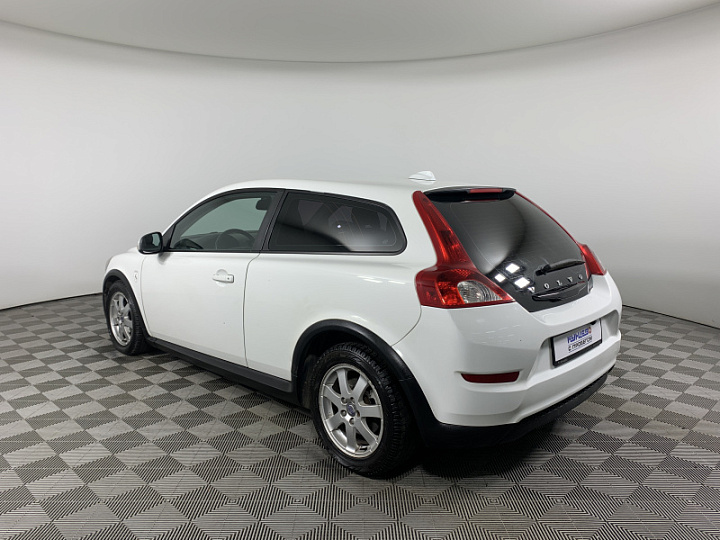VOLVO C30 2, 2011 года, Автоматическая, БЕЛЫЙ