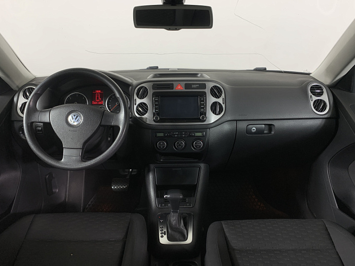 VOLKSWAGEN Tiguan 2, 2009 года, Автоматическая, Серебристый