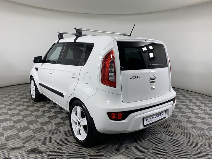 KIA Soul 1.6, 2013 года, Автоматическая, БЕЛЫЙ