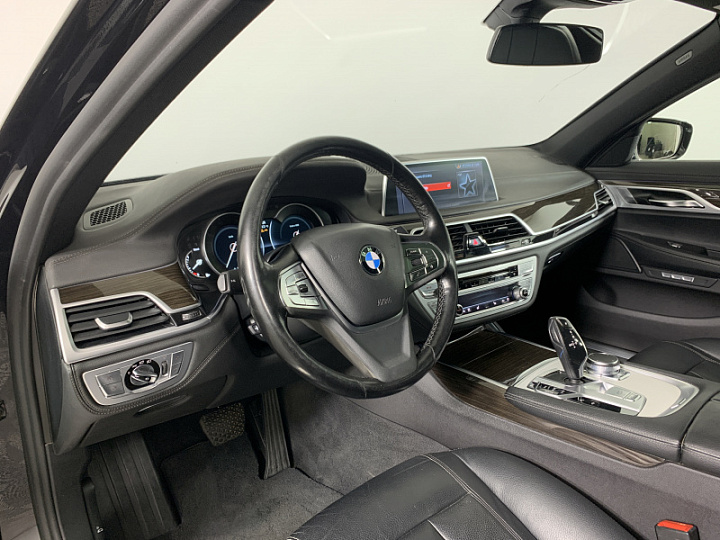 BMW 7 серии 2, 2017 года, Автоматическая, ЧЕРНЫЙ