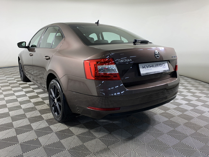 SKODA Octavia 1.4, 2019 года, Робот, КОРИЧНЕВЫЙ