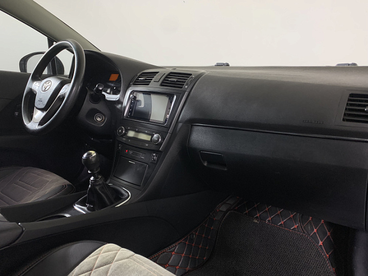 TOYOTA Avensis 1.8, 2011 года, Механика, ЧЕРНЫЙ