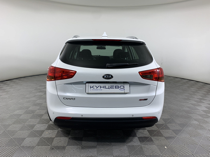 KIA Ceed 1.6, 2017 года, Автоматическая, БЕЛЫЙ