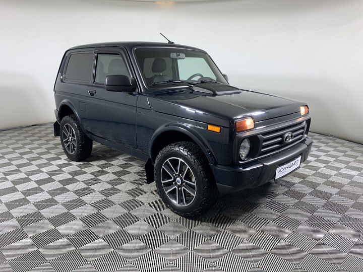 LADA (ВАЗ) Niva 1.7, 2024 года, Механика, Зеленый