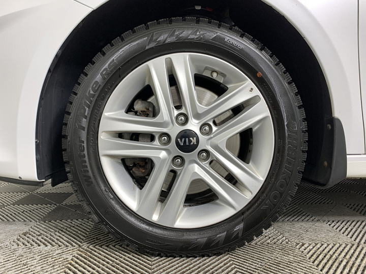 KIA Ceed 1.6, 2019 года, Автоматическая, БЕЛЫЙ