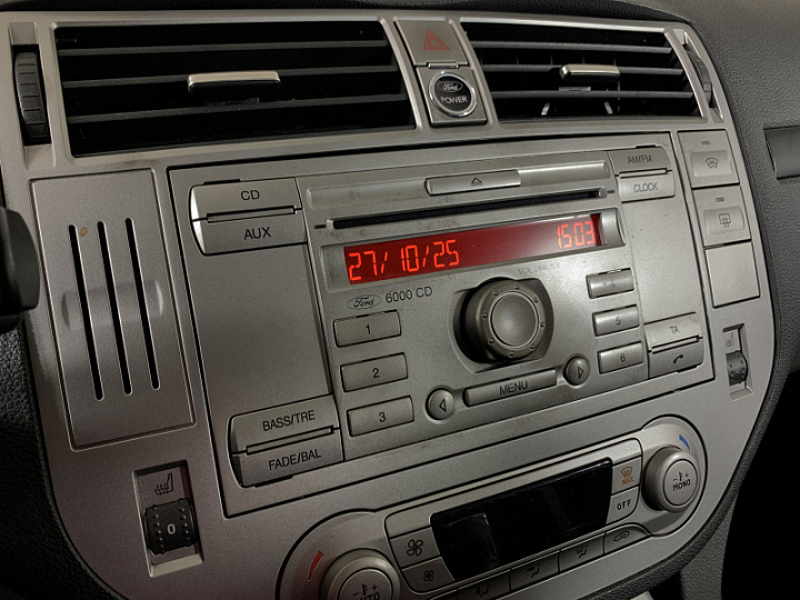 FORD Kuga 2.5, 2012 года, Автоматическая, КОРИЧНЕВЫЙ