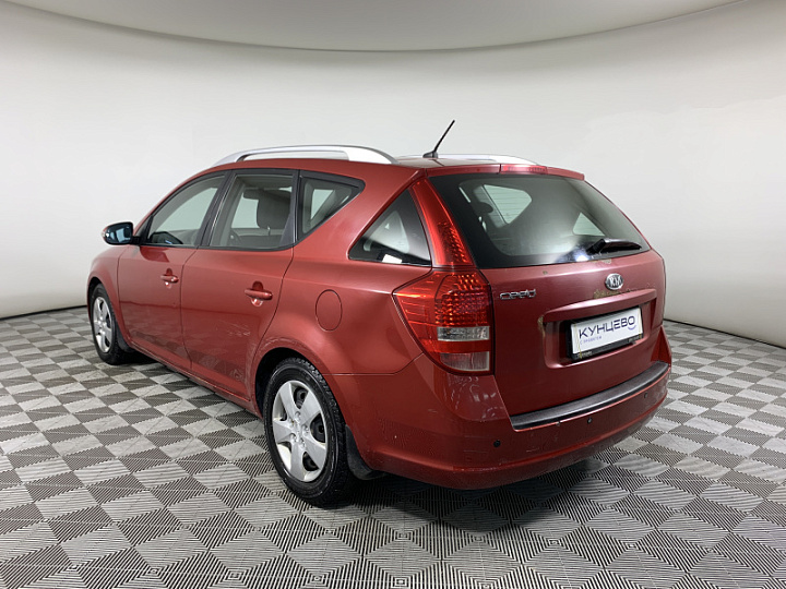 KIA Ceed 1.6, 2011 года, Автоматическая, КРАСНЫЙ